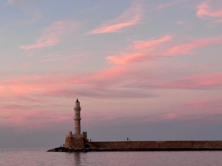 Lighthouse - Womenstourscrete.com